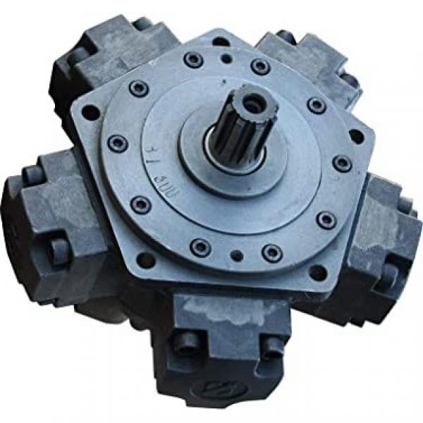 Doosan DX235LC Hydraulic Final Drive Motor #2 image